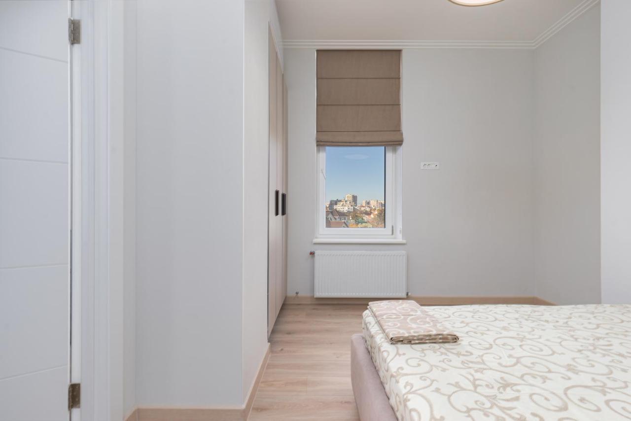 Sea Symphony 3-Bedrooms Apartment 敖德萨 外观 照片